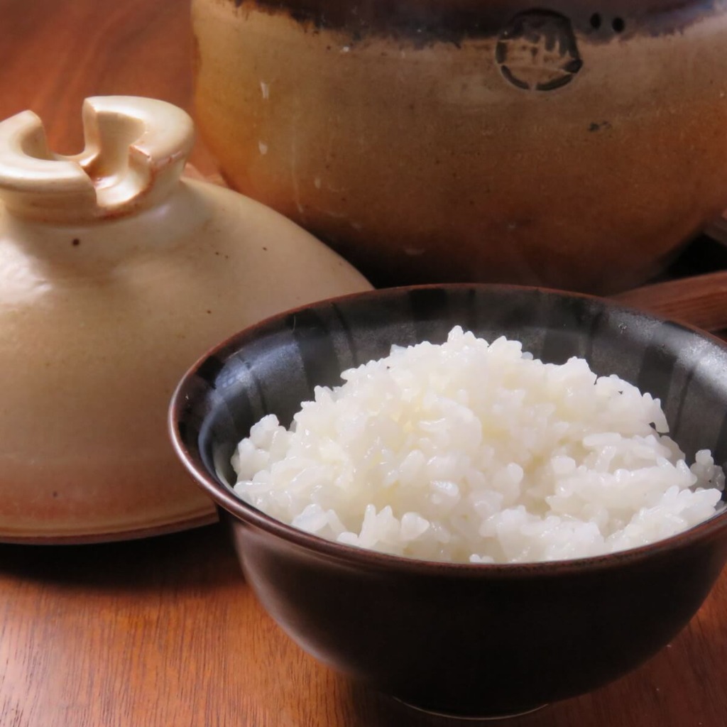 日本酒に合う肉料理・懐石料理なら静岡市葵区で人気な「肉割烹 巳峯」をご利用ください。